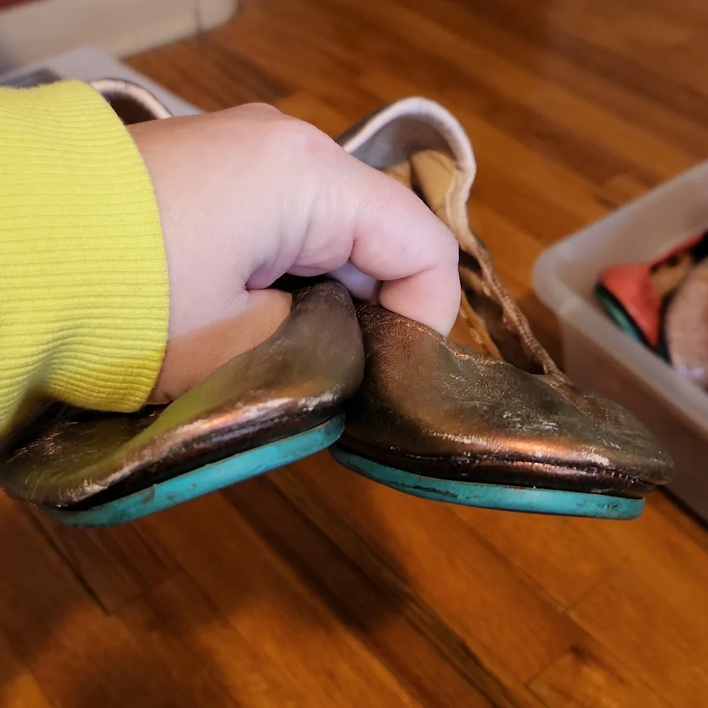 Color shift tieks - Picture 3 of 5